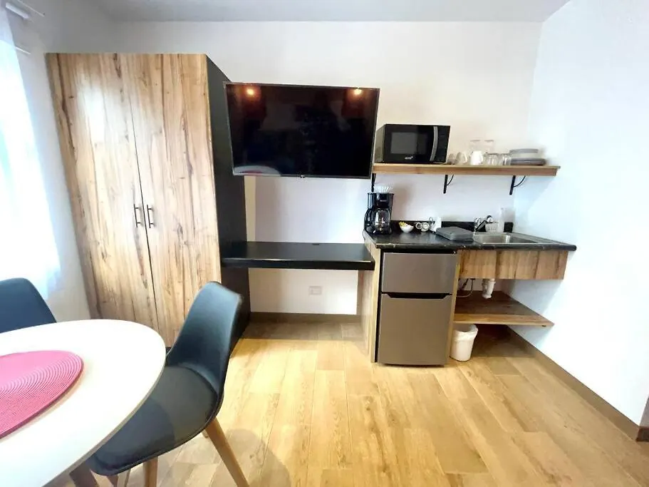 Apartment Dkc-8 Studios In Zona Viva Guatemala City